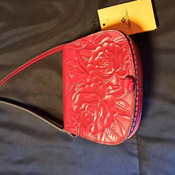NWT Patricia Nash Finch Crossbody Bag in Lava - Picture 2 of 13